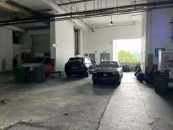 WCEGA Plaza (D23), Factory #631918301